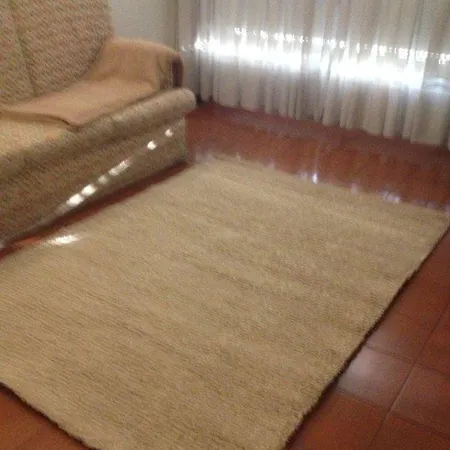 Residencial Dos Carvalhais 公寓 吉马良斯