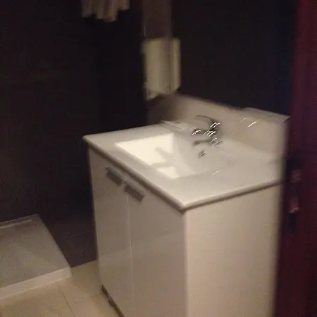 Residencial Dos Carvalhais Daire Guimarães