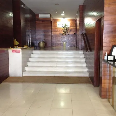 Residencial Dos Carvalhais 公寓 吉马良斯